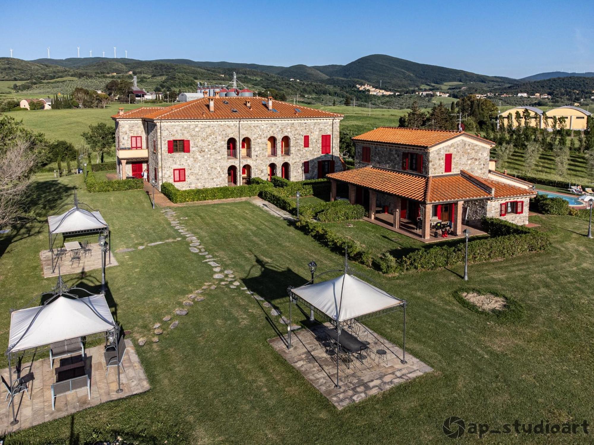 Il Poggio Della Pieve Apartments Santa Luce Εξωτερικό φωτογραφία