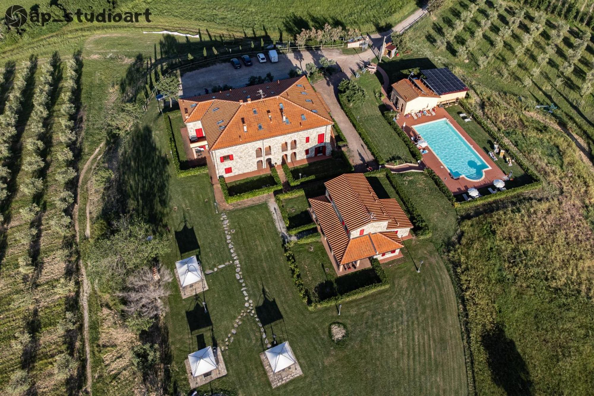 Il Poggio Della Pieve Apartments Santa Luce Εξωτερικό φωτογραφία